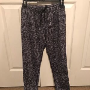 LuluLemon Capri joggers